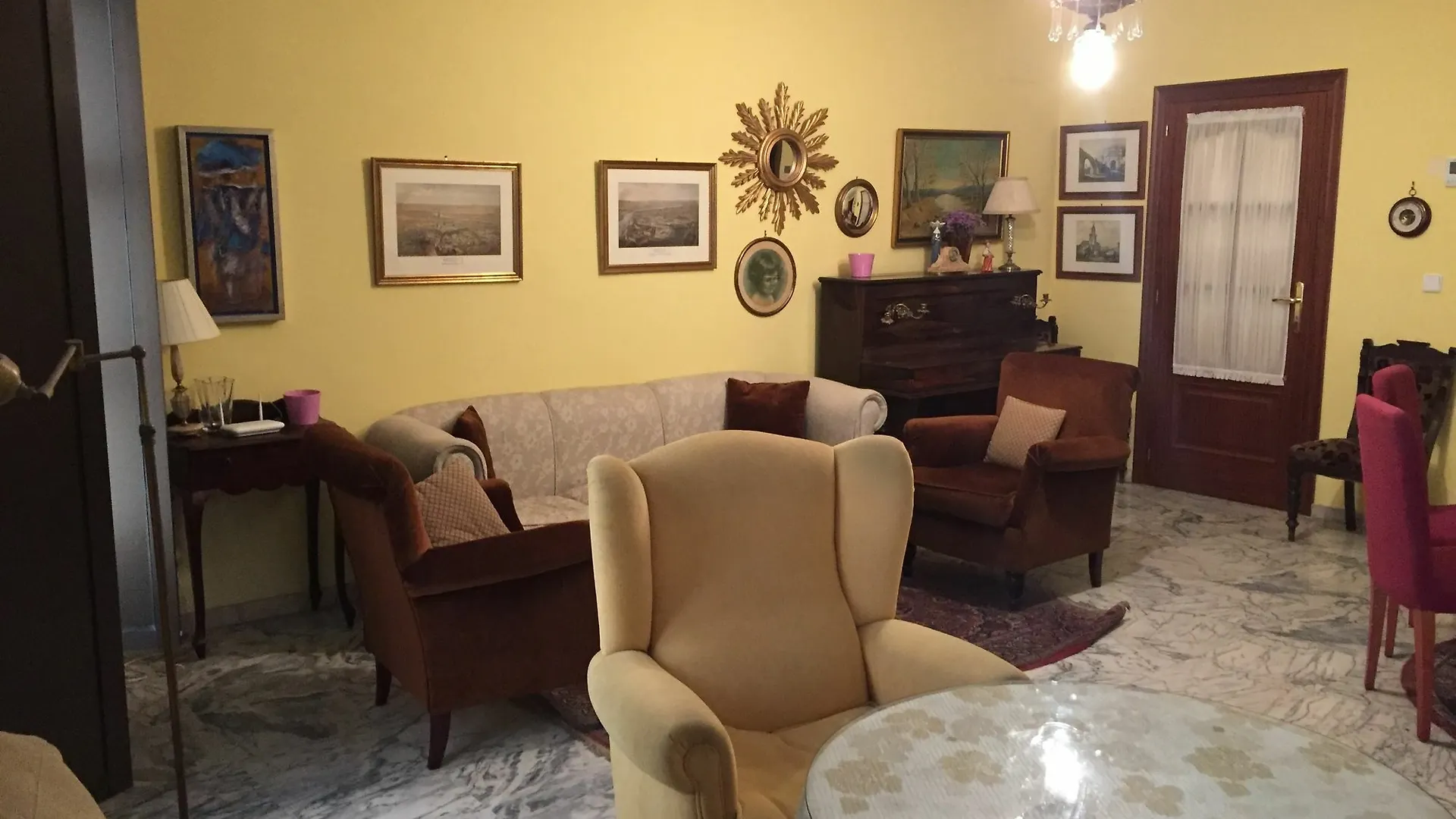 Apartamento En El Corazon De Sevilla